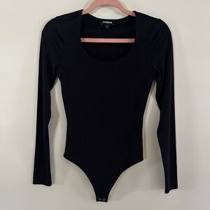 Express Body Contour Scoop Neck Bodysuit - Black - XS